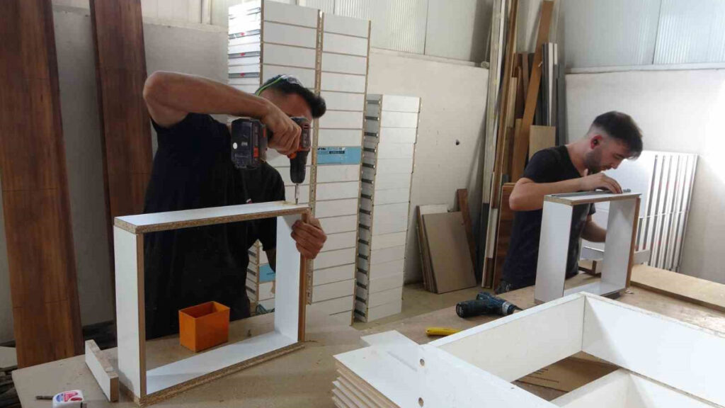 60 bin tl maas ama calisan yok o sektorde kriz patlak verdi qLdIKNwM