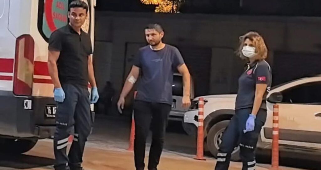 fabrikada iscinin uzerine asit sicradi UekDQMfA