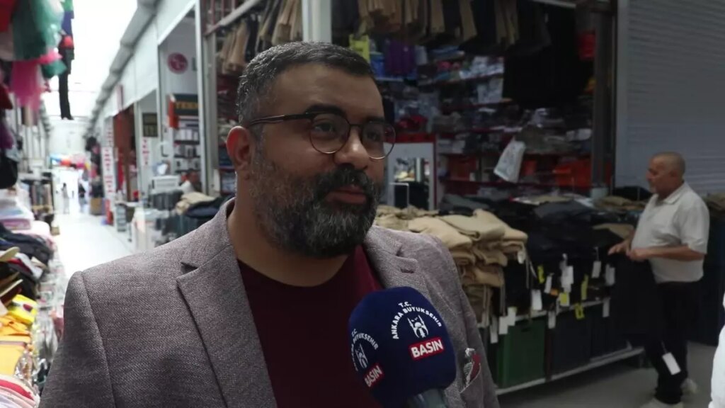 ankara buyuksehir belediyesinden ogrencilere kiyafet destegi asUDuqbk