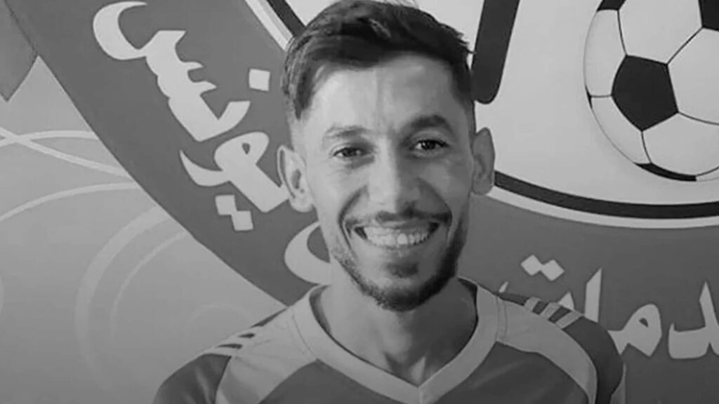 israil gazzede yardim bekleyenlere saldirdi filistinli futbolcu hayatini kaybetti 6fmYkDyn