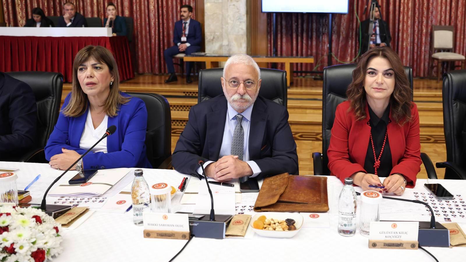 komisyonu terk edip geri donen dem partiden aciklama sureci sekteye ugratacak yaklasimlara taviz vermeyecegiz UCndZqVN