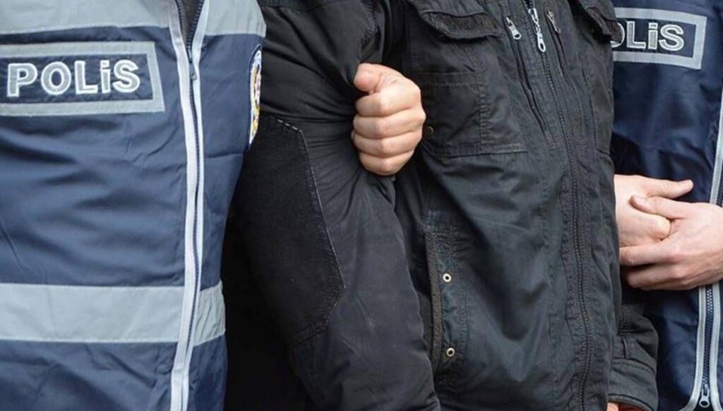 Osmaniye’de asayiş uygulaması: 8 firari zanlı tutuklandı