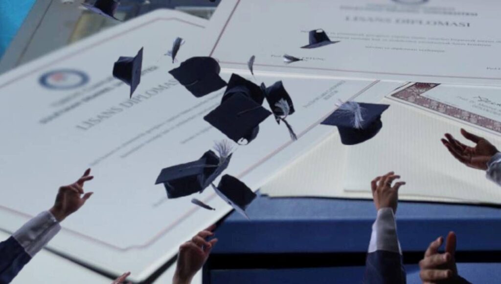 sahte diploma cetesi davasinda bes tahliye y1Z8udh1