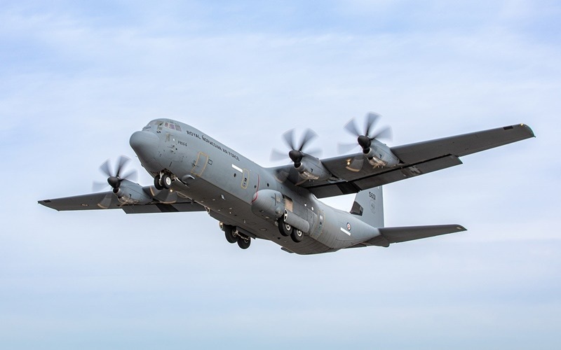 turkiyeye teslim edilecek 12 ingiliz c 130j ucagi bakima girdi iZ9Njlh5.jpg