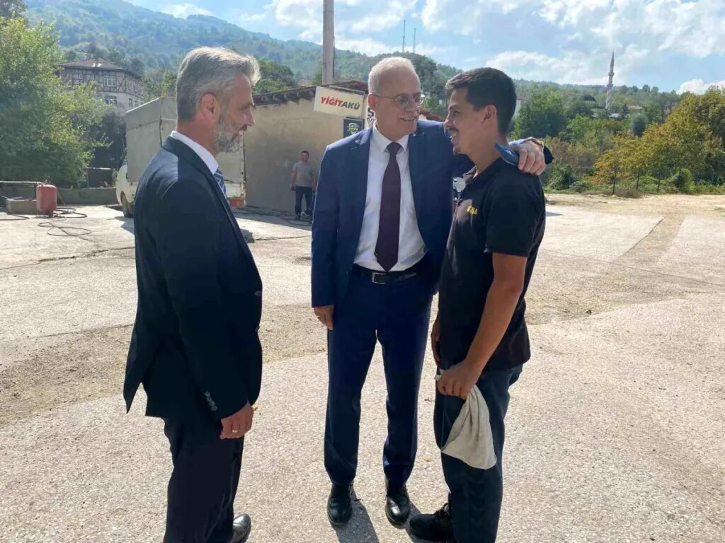 zekeriya arslanturk yigilcada spor tesislerini inceledi inuf7mCl