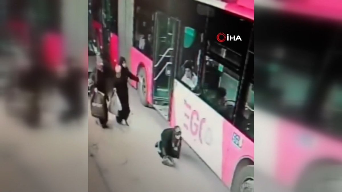 ankarada yolcu inmeden hareket eden sofor yolcuyu dusurdu fYE7A6kB.jpg