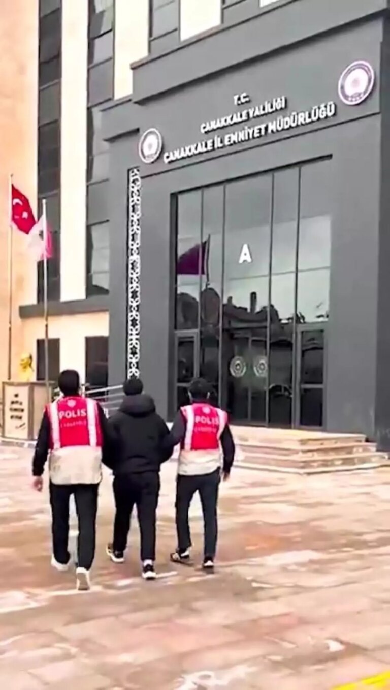 canakkalede-dolandiricilik-3-tutuklama-UUQ8XeKf.jpg