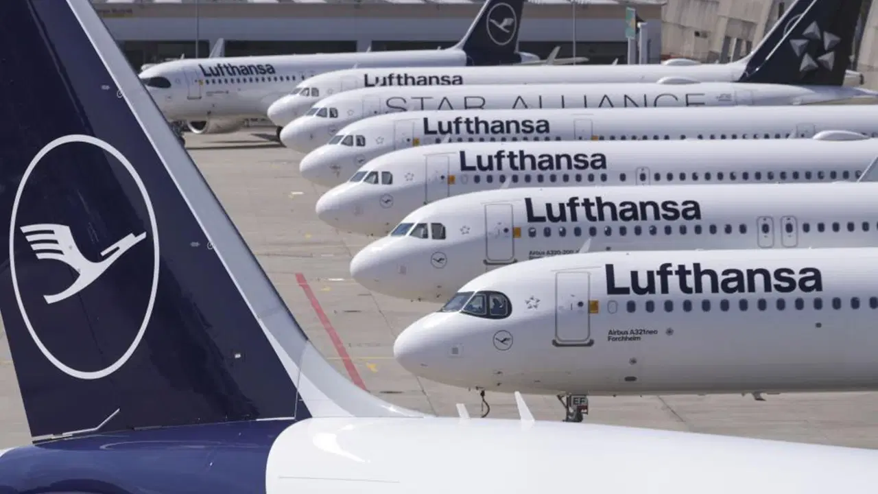 ABD-İsrail Saldırıları Havacılığa Darbe Vurdu: Lufthansa 20 Bin Uçuşunu İptal Etti