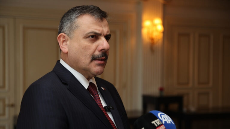 bakan-ciftci-turkiye-duzensiz-gocle-mucadelede-dunyaya-ornek-oldu-uQkwaiIi