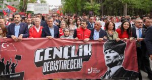 Özgür Özel, The Economist ile Türkiye’nin Mücadelesini Değerlendirdi: “Birçok Alanda Varız”