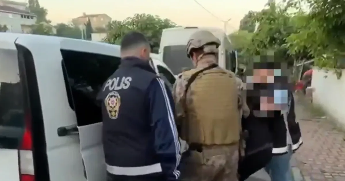 Istanbulda organize suc orgutune operasyon 18 supheli yakalandi gLiLvmJz