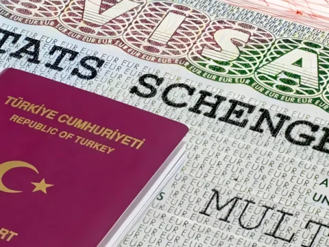 Ticaret bakani bolattan dikkat ceken schengen aciklamasi tnr6tJNx